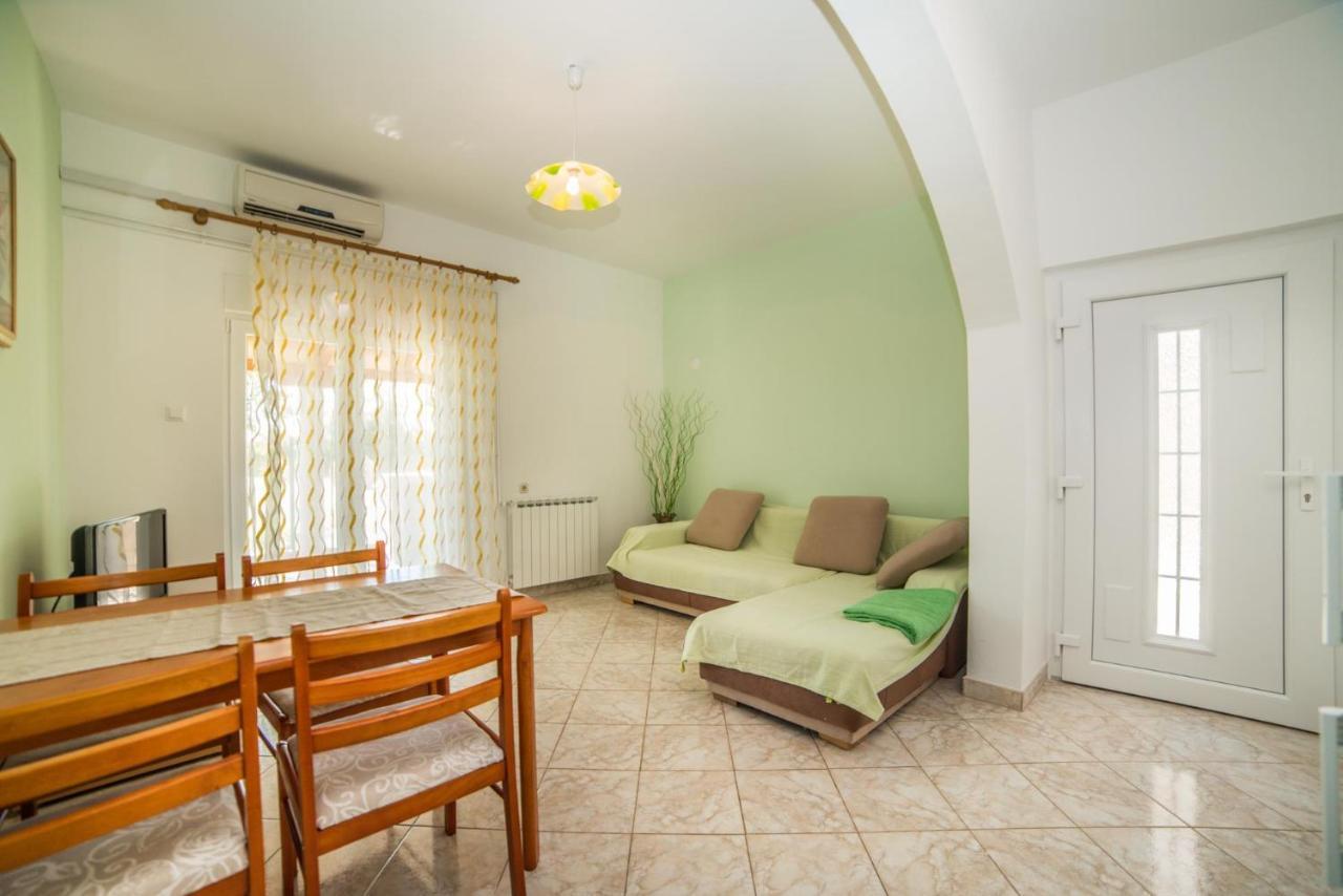 Apartments Durda Fažana エクステリア 写真