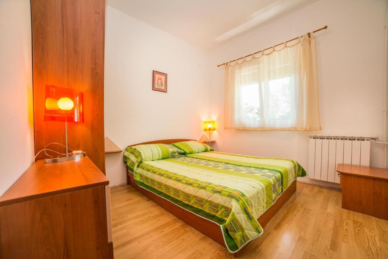 Apartments Durda Fažana エクステリア 写真