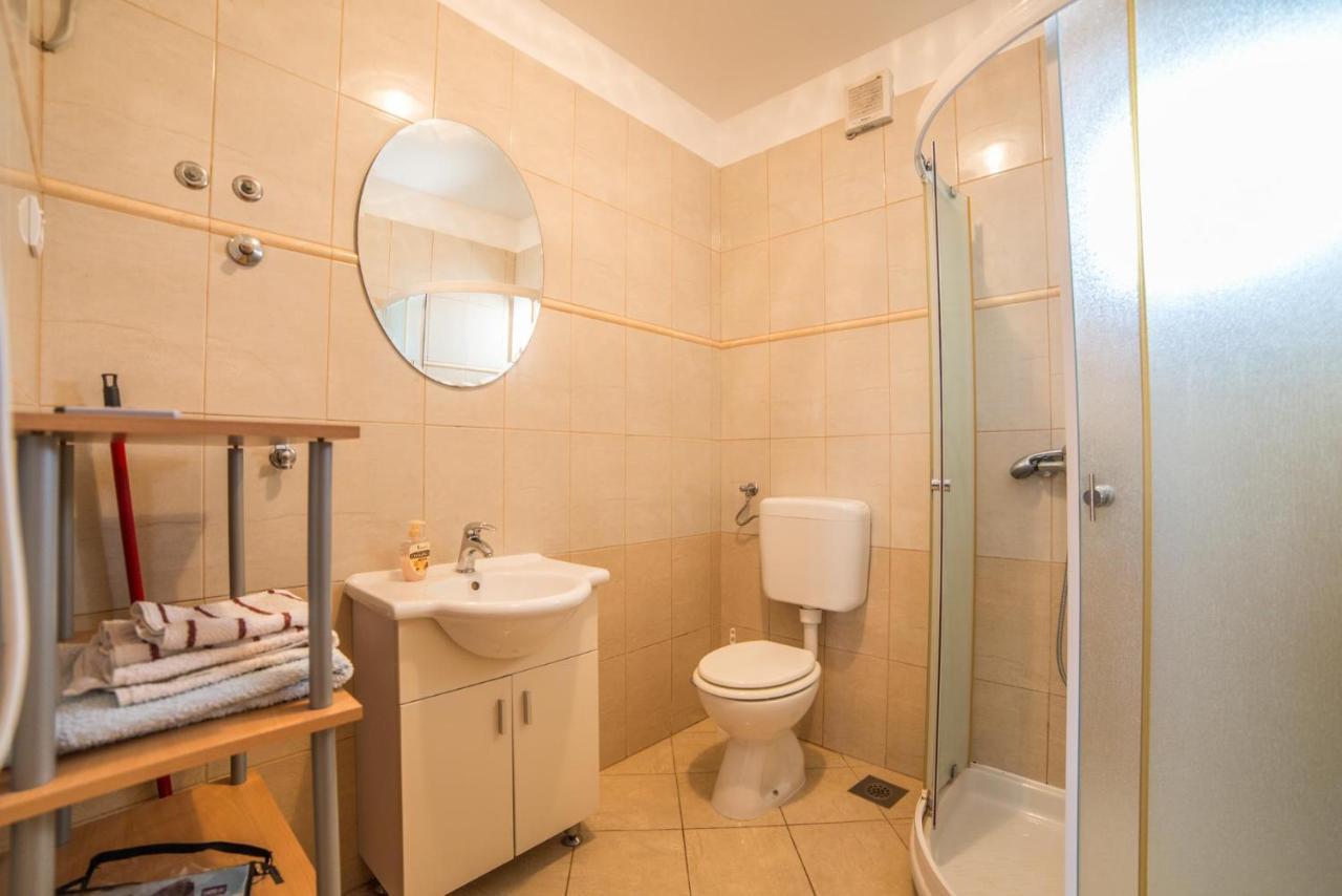 Apartments Durda Fažana エクステリア 写真