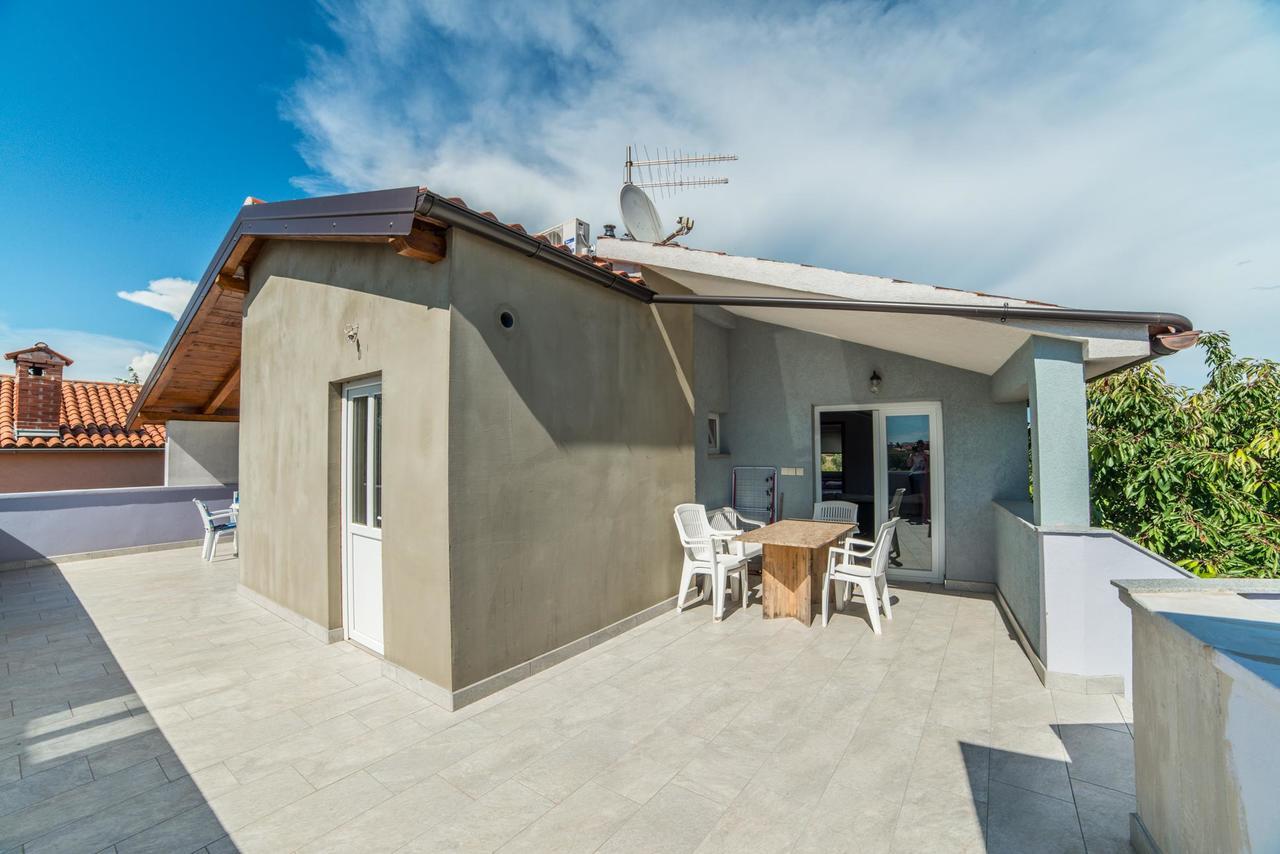 Apartments Durda Fažana エクステリア 写真