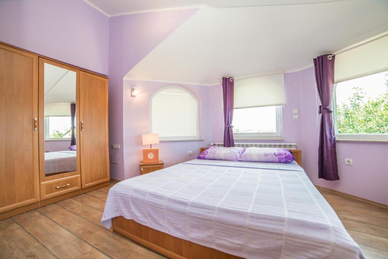 Apartments Durda Fažana エクステリア 写真