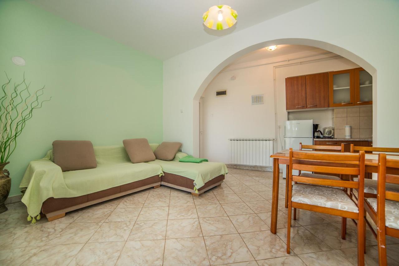 Apartments Durda Fažana エクステリア 写真